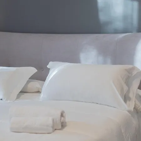 Modern Konukevi Olbia