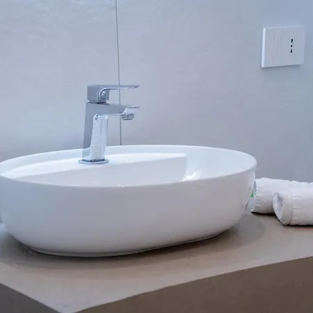 Πανσιόν Modern